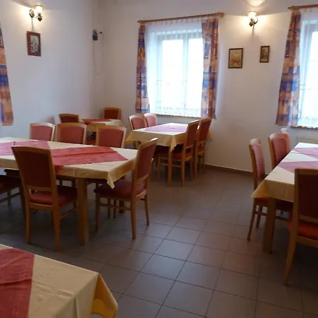 U Krumlova Srnín